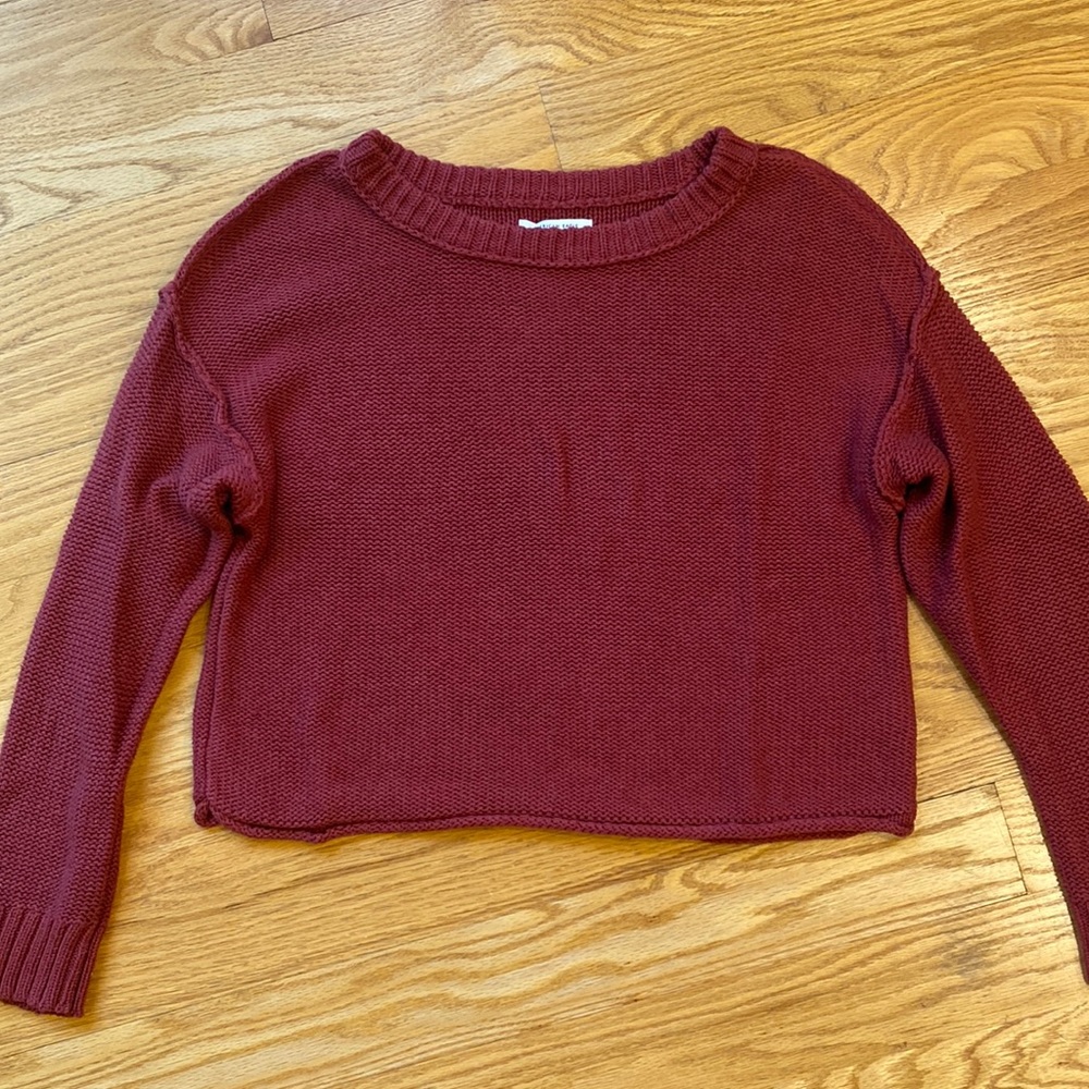 American Eagle Sweater